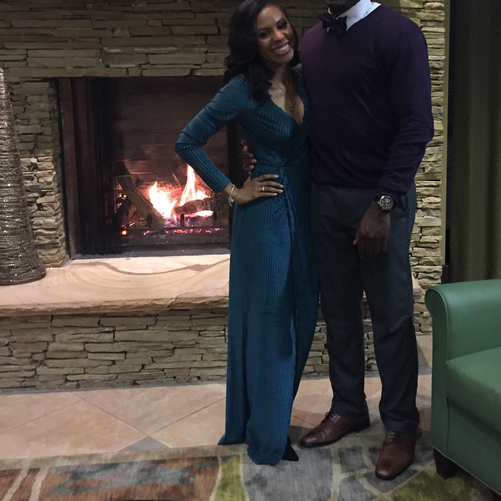 Long sleeved Green velvet maxi